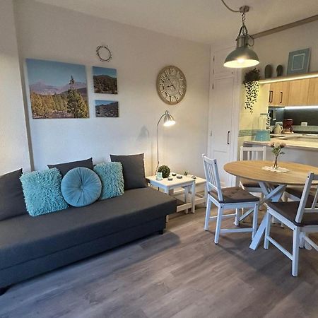 Huebsche Ferienwohnung Mit 2 Schlafzimmern, Pool Und Wlan, Strandnaehe Callao Salvaje Esterno foto